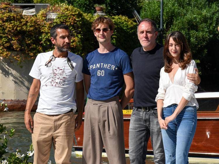 Regista e cast de 'La città dei vivi'  - Ipa