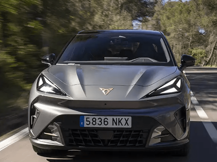 CUPRA Raval conquista le 5 stelle Euro NCAP con i nuovi test 2026