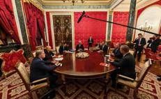 L'incontro al Cremlino - (foto diffusa da Kirill Dmitriev)