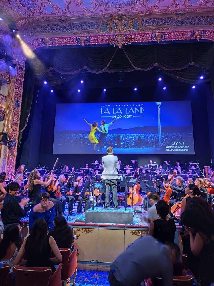 (Un momento del concerto alla Fenice - Adnkronos)