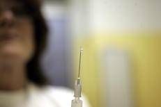 Vaccinazioni (Marco Dona, MILANO - 2009-11-02)  - FOTOGRAMMA
