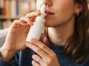 Alzheimer, una speranza dalla placenta: "Spray nasale difende neuroni e memoria"