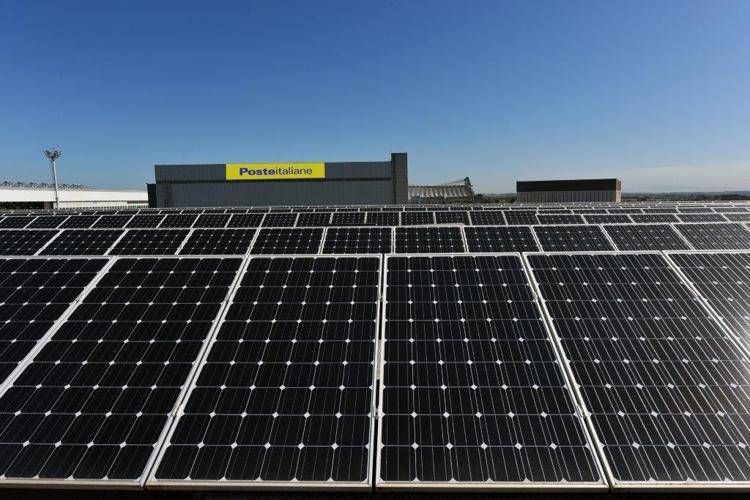 Poste, impianti fotovoltaici - (foto Ufficio stampa)