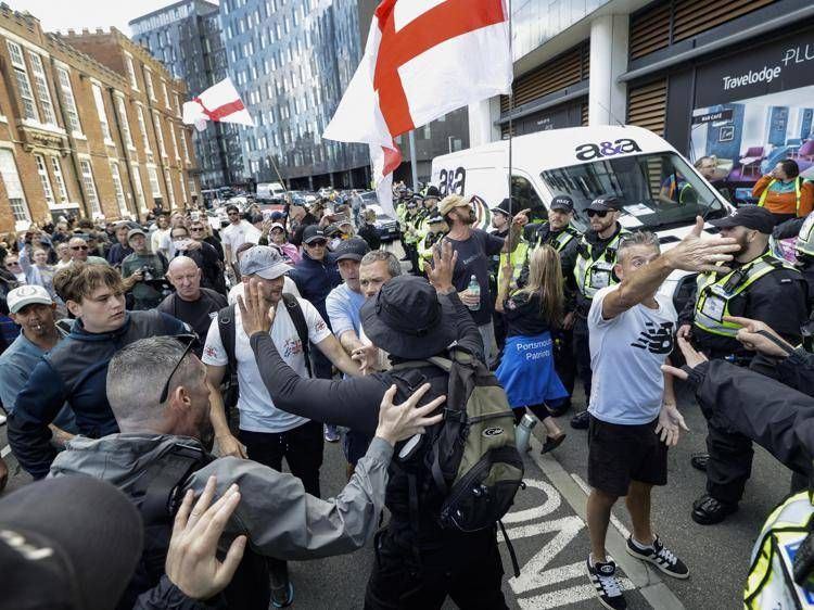 La manifestazione a Portsmouth - (Afp)