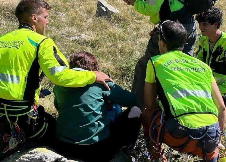 Donna trovata viva dopo 5 giorni in montagna