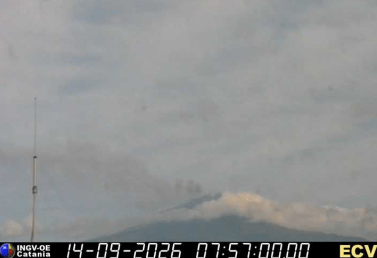 Eruzione Etna in streaming - (Ingv)
