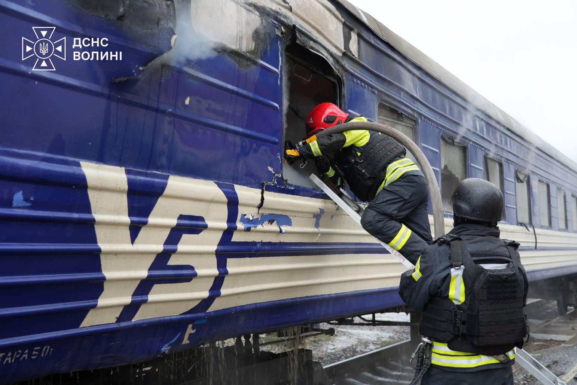 Drone russo contro treno al confine Ucraina-Polonia: "In Europa pace a rischio, minaccia seria"
