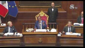 Casini diventa nonno, gli auguri di La Russa in Senato - Video