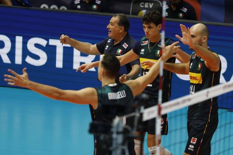 De Giorgi e gli azzurri  - Ipa/Fotogramma 