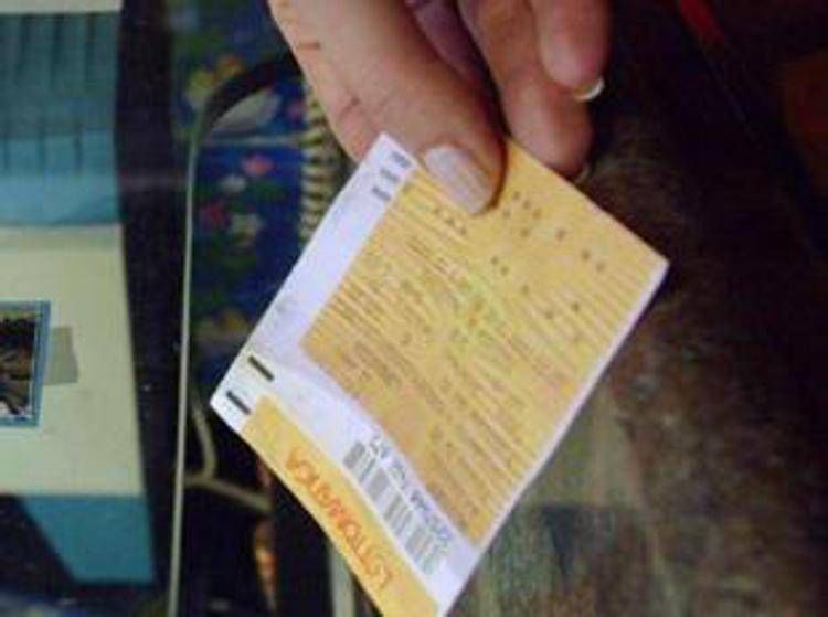 Bollo auto - (Fotogramma/Ipa)