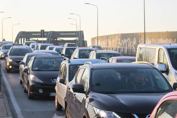 Traffico auto - (Fotogramma/Ipa)