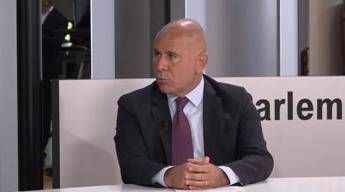 Salvatore De Meo (Fi/Ppe) nel corso della diretta 