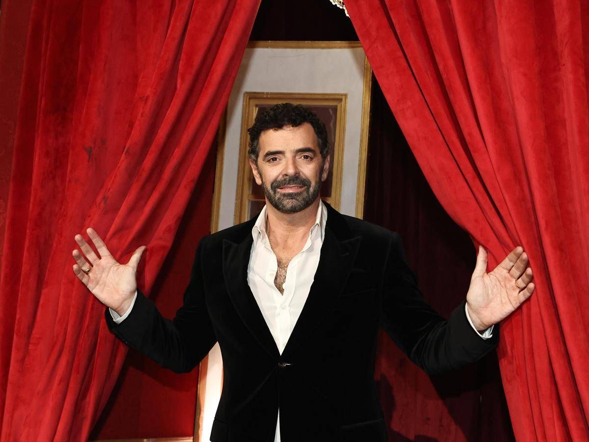 reggiotv-alberto-matano-nuovo-giurato-di-ballando-con-le-stelle-l