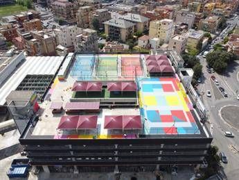 Roma, una nuova opera permanente, Casilino sky park accoglie 'Twin vision' di Shine