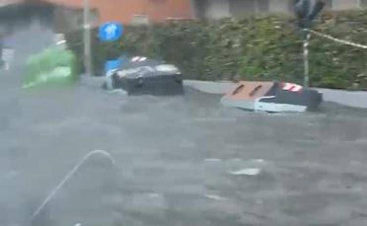 Bomba d'acqua su Roma, violento temporale si abbatte sulla capitale