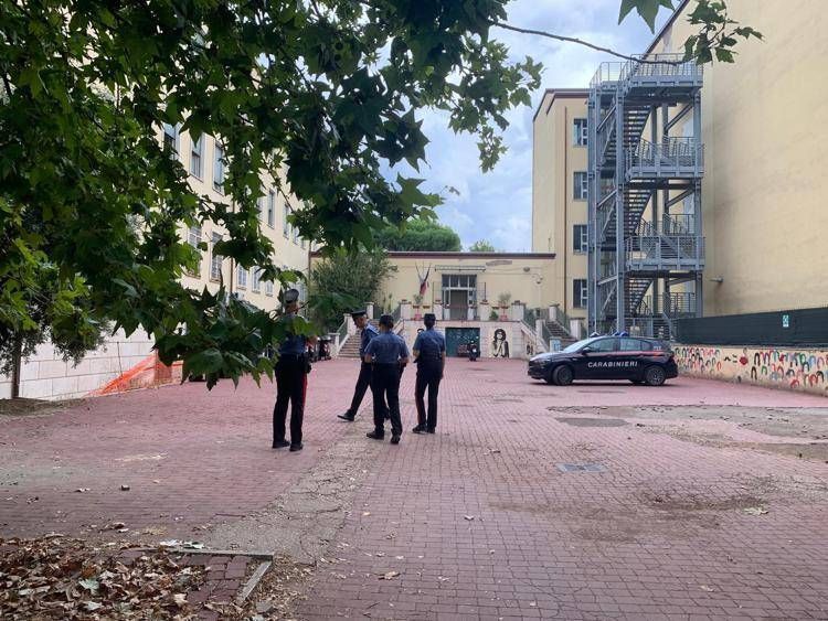 La scuola Giovanni Verga - (Foto Adnkronos)