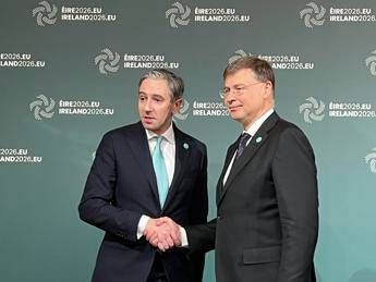 Pnrr e bollo auto: Dombrovskis conferma "margine" nella gestione dei fondi europei