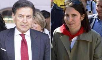 Conte batte Schlein nei sondaggi sulle primarie. I Dem restano fiduciosi: "Nessuna paura"