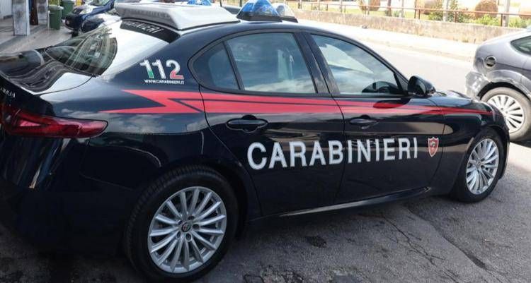 Auto dei carabinieri - (IPa)
