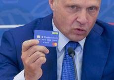 Il ministro Lollobrigida e la 'Carta dedicata a te' - Ipa