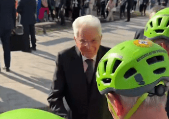 Mattarella: "La scuola è la più efficace leva di integrazione. Le violenze? I genitori non si sottraggano all'alleanza coi docenti"