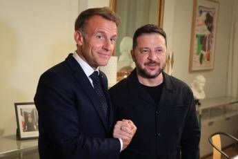 Macron vede Trump: "Colloqui costruttivi su Ucraina e Mar Rosso". Oggi il tycoon incontra Zelensky