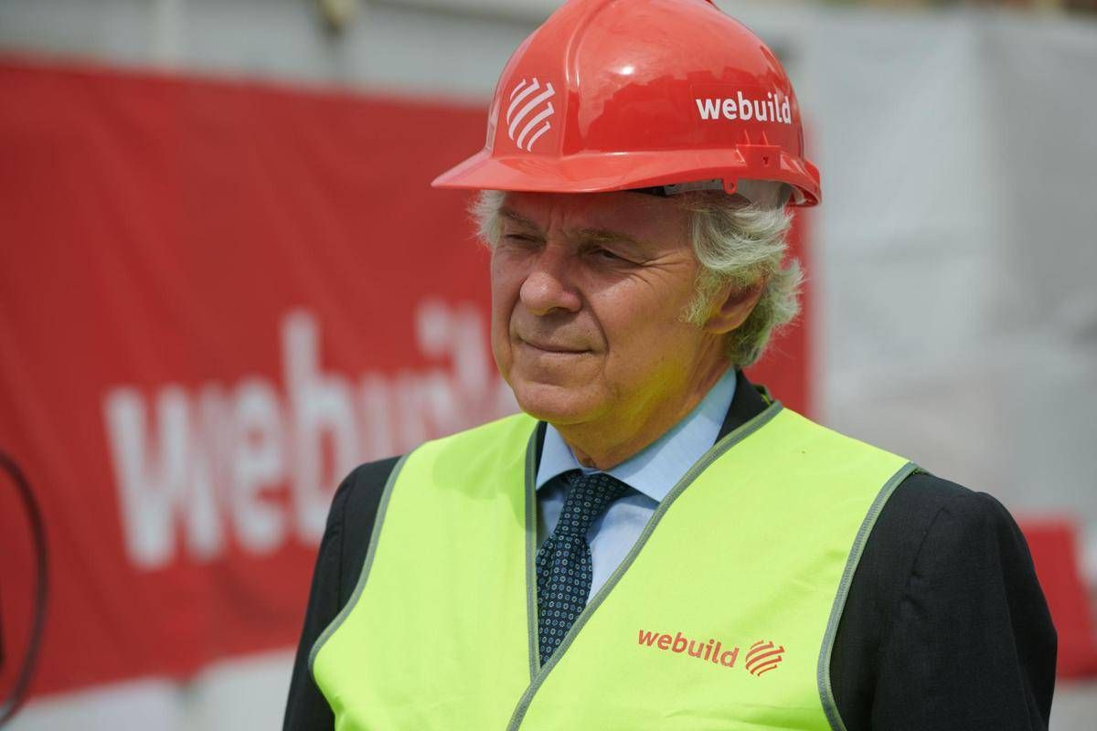 https://www.adnkronos.com/resources/02a9-21a682c562e3-8f418a8c8bf4-1000/format/huge/pietro-salini-ceo-gruppo-webuild.jpeg