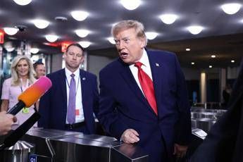 Ucraina-Russia, Trump a Putin: "Metta fine alla guerra"