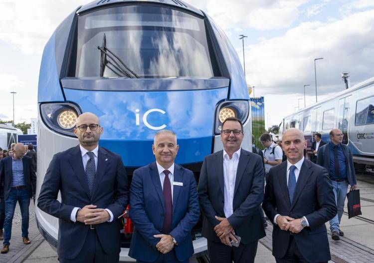 Trenitalia e Alstom presentano Intercity200 a Berlino, fino a 200km/h