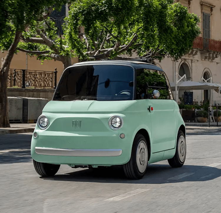 Fiat Topolino Dolcevita: arriva il tetto apribile in tela per viaggiare en plein air