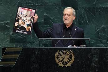 Masoud Pezeshkian all'Onu - Afp
