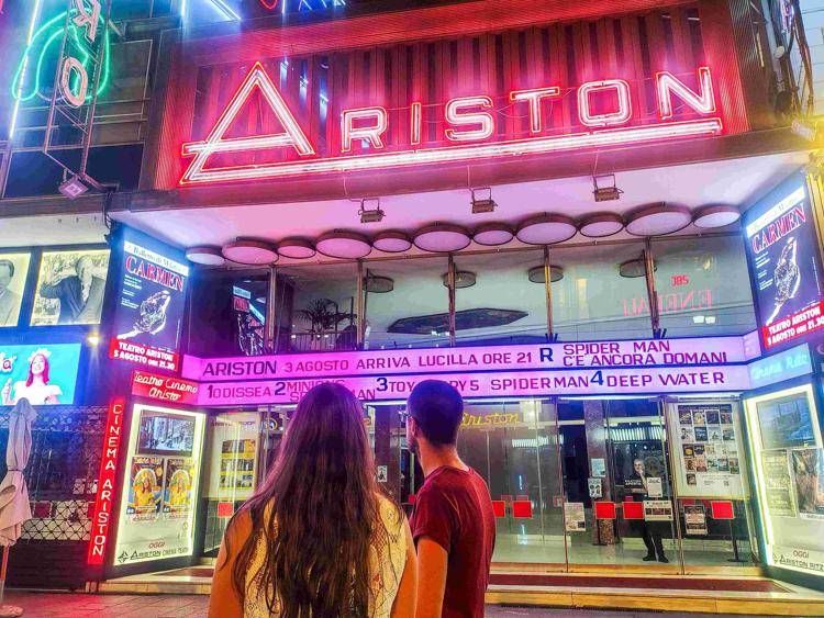 Il teatro Ariston a Sanremo - IPA
