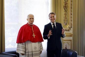 Papa Leone XIV ed Emmanuel Macron - (Afp)