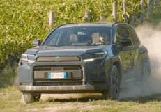 Suzuki presenta la nuova Across plug-in hybrid