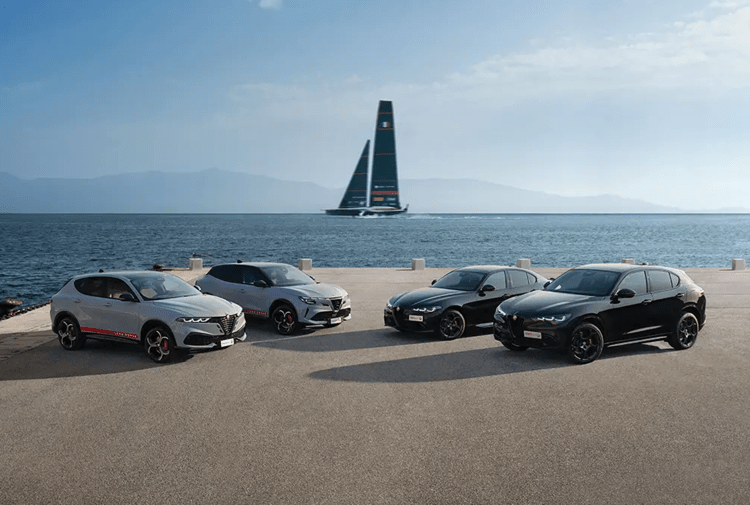 Alfa Romeo Edizione Luna Rossa