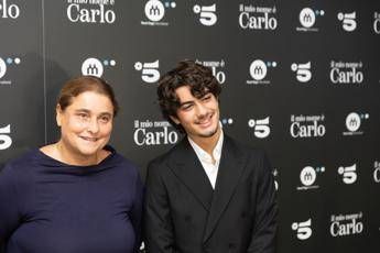 Ascolti tv 27 settembre, vince "Il mio nome è Carlo" su Canale 5: il film su Carlo Acutis domina con oltre 4,2 milioni di spettatori