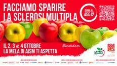 La mela di Aism - (Foto Adnkronos)