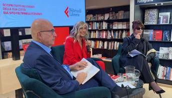 Myrta Merlino presenta il libro sulla sua ‘mamma geniale’: “Con questo libro volevo ritrovarla”