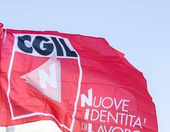 Bandiera Cgil - (Fotogramma/Ipa)