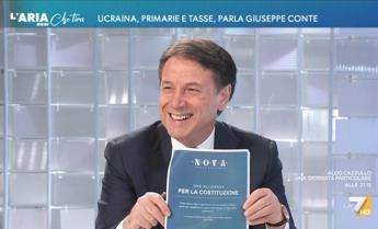 Ucraina, Conte: "Con le armi abbiamo dato, ora negoziato"