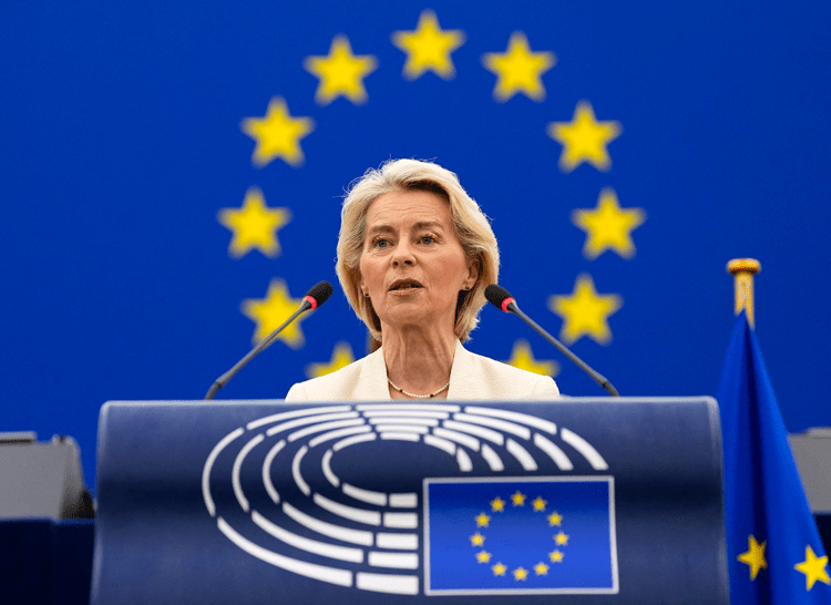 Ursula von der Leyen pronuncia il Soteu 2026  - (Ipa)