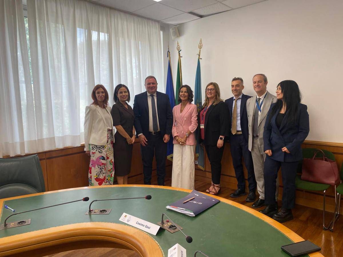 https://www.adnkronos.com/resources/02a9-21b7281c09aa-70e394bad579-1000/format/huge/difensore_civico_lazio_comm.jpeg