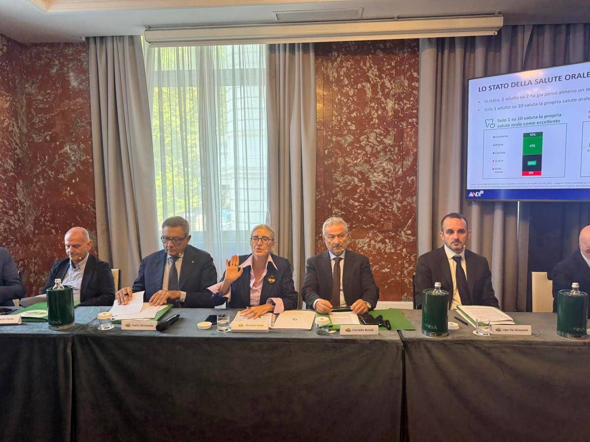 Salute, Andi e Mentadent presentano 46° il Mese della Prevenzione Dentale