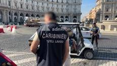 Golf car, blitz dei carabinieri del Nucleo ispettorato del lavoro: il video dei controlli a Roma