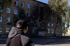 Dronce contro scuola a Kiev - (Afp)