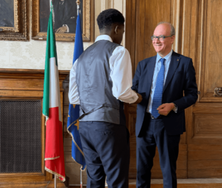 L'incontro tra Valditara e lo studente