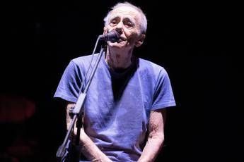 Roberto Vecchioni dopo lo stop ai concerti: "Al Premio Campiello non potevo mancare"