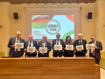 Nasce il movimento 'Sindaci d'Italia', da Assisi la svolta dei territori e delle