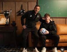 Francesco Totti con il figlio Cristian - Profilo Ig @cristiantotti_ 