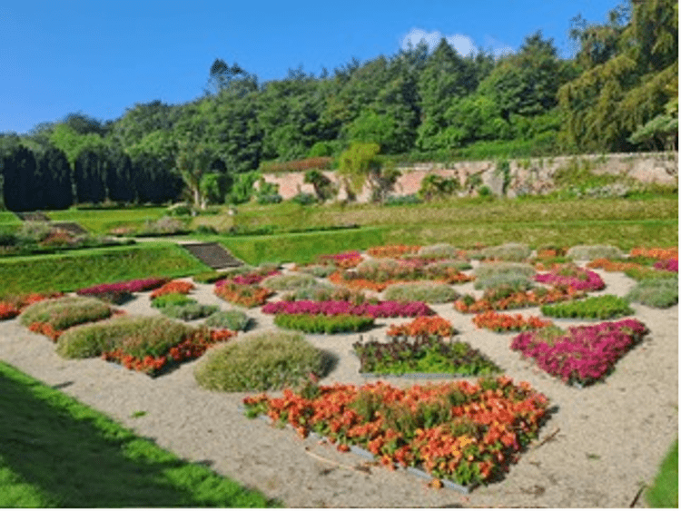 Turismo, in Irlanda del Nord i Walled Gardens svelano storie di dimore nobiliari in parchi lussureggianti